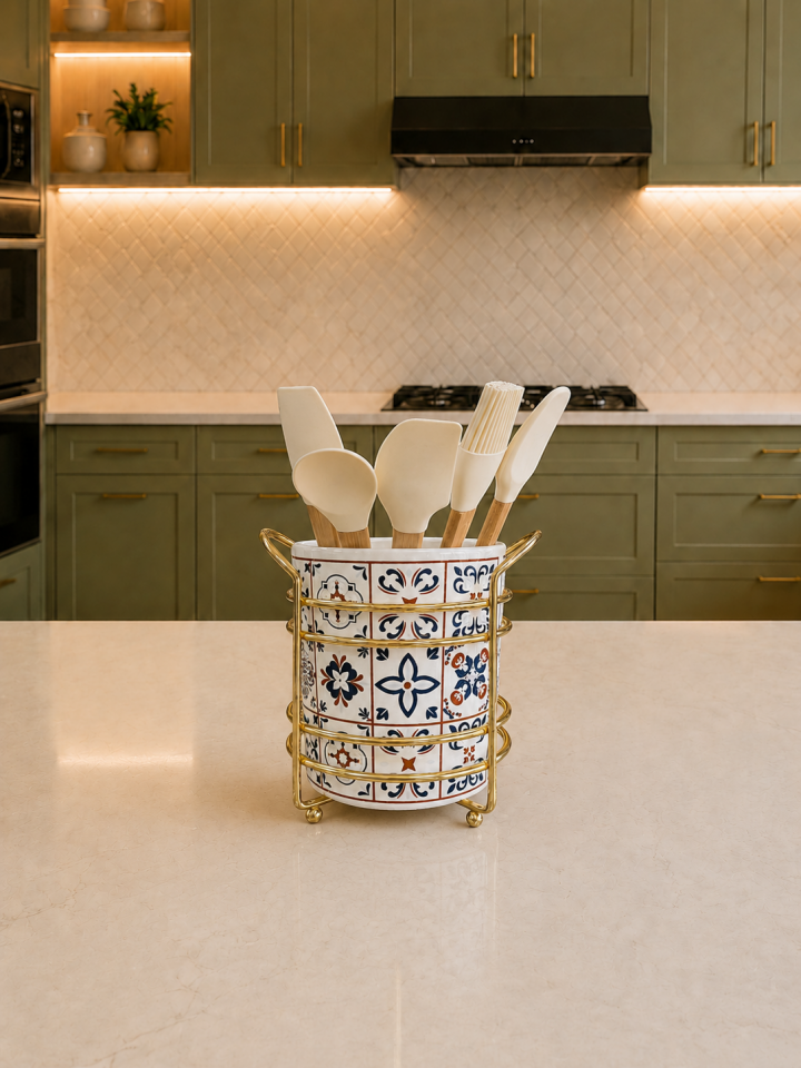 Çeyiz Seti - 105 Düz Kapak 10 Parça Ceramic Desen Mutfak Seti Gold