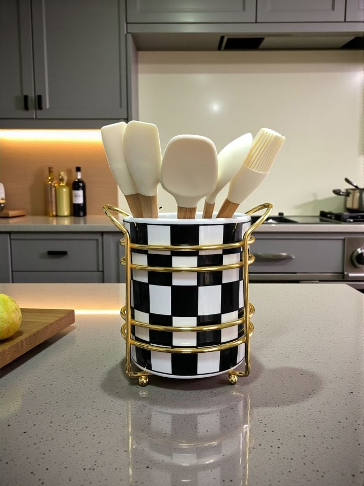 Kaşıklık - Siyah Damalı Desen Gold